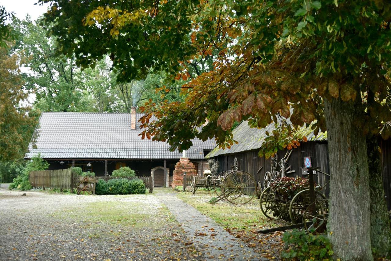 Gasthaus Kaimo Turizmo Sodyba Kukarske Kiduliai Exterior foto